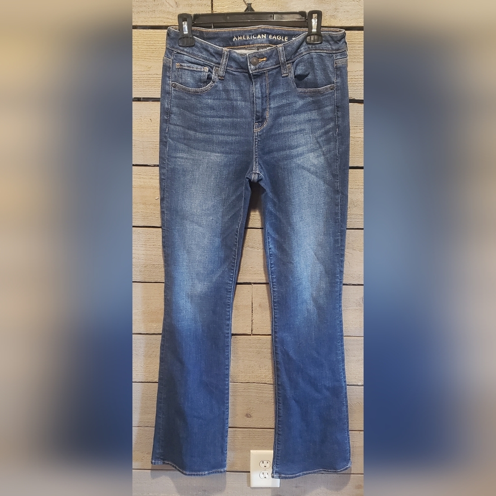 American Eagle Outfitters Women's Classic Blue Boot Cut Jeans